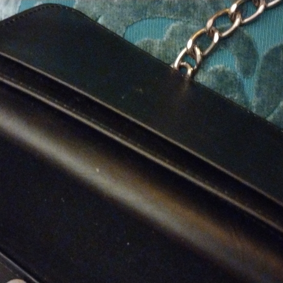 Leather Chained Wallet- New - Picture 5 of 6